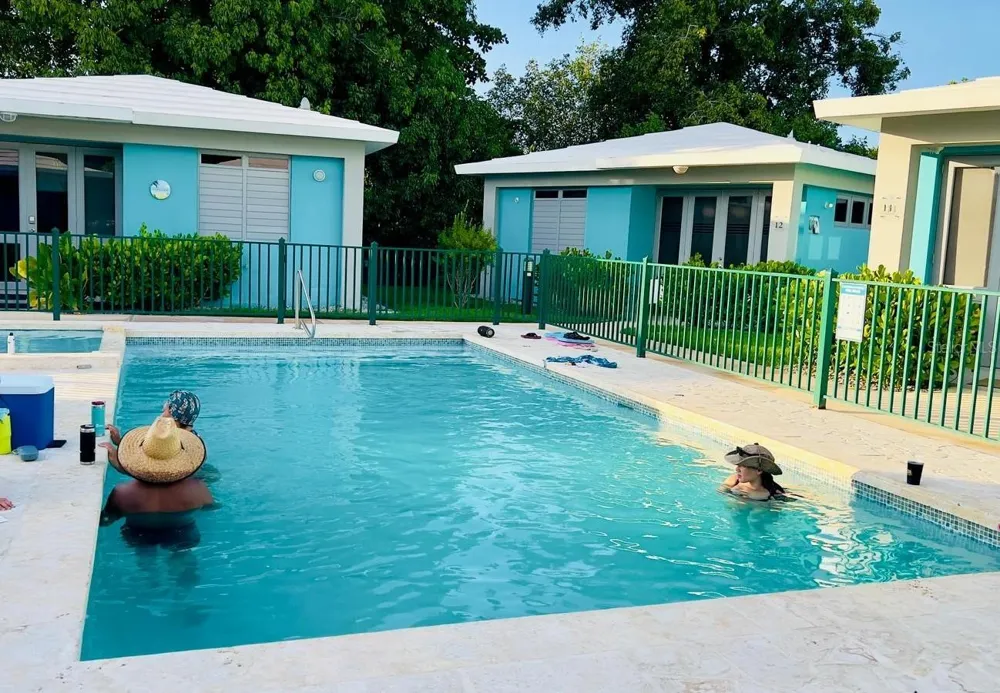 3418 CALLE UROYUAN Rincon, PR 00677