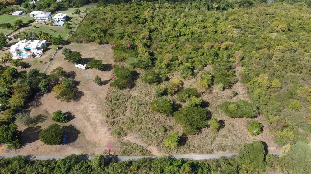55 CALLE LA LLAVE Vieques, PR 00765