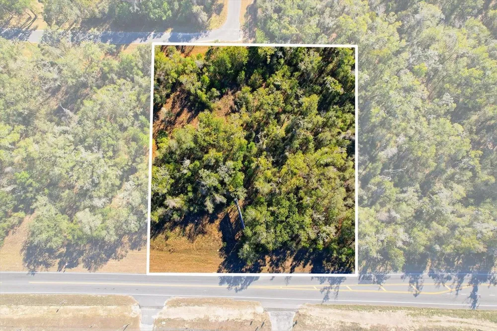7021 & 7017 LECANTO HIGHWAY Hernando, FL 34442