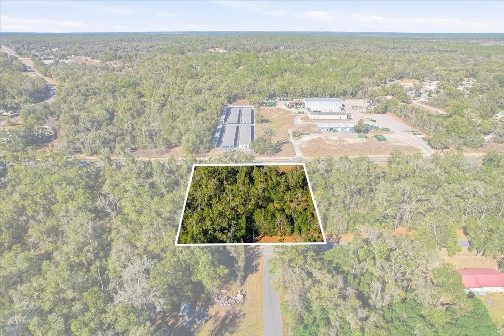 7021 & 7017 LECANTO HIGHWAY Hernando, FL 34442