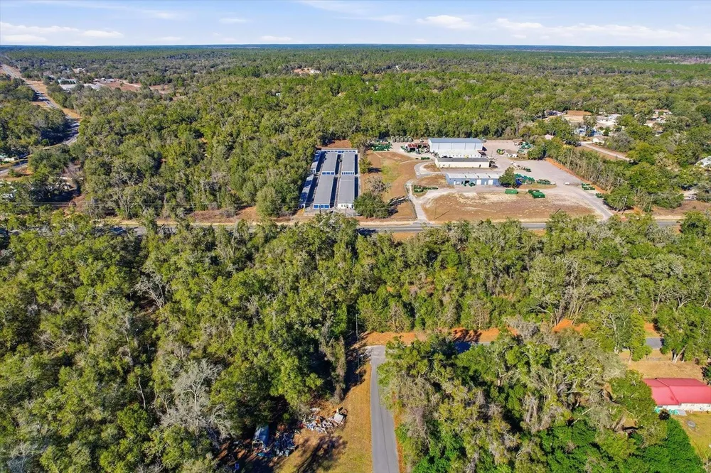 7021 & 7017 LECANTO HIGHWAY Hernando, FL 34442