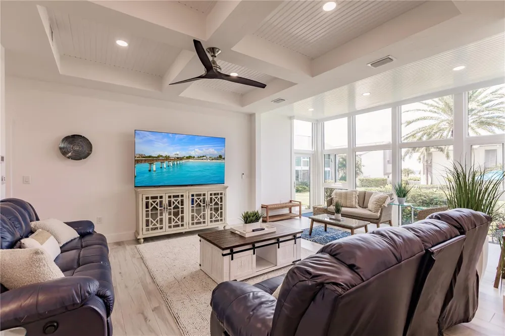 6042 W PEPPERTREE WAY #224B Sarasota, FL 34242