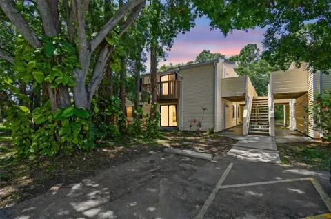 134 SYCAMORE LANE #H