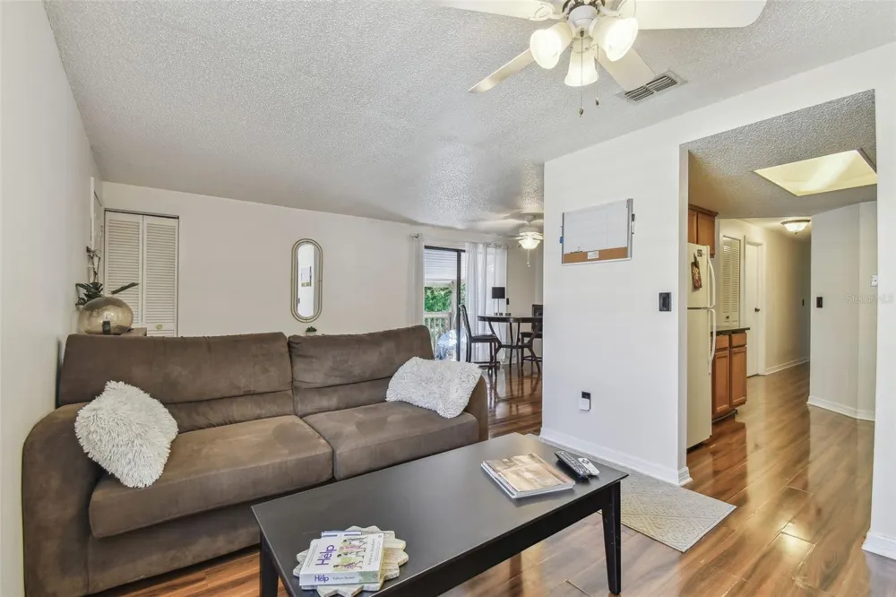134 SYCAMORE LANE #H Oldsmar, FL 34677