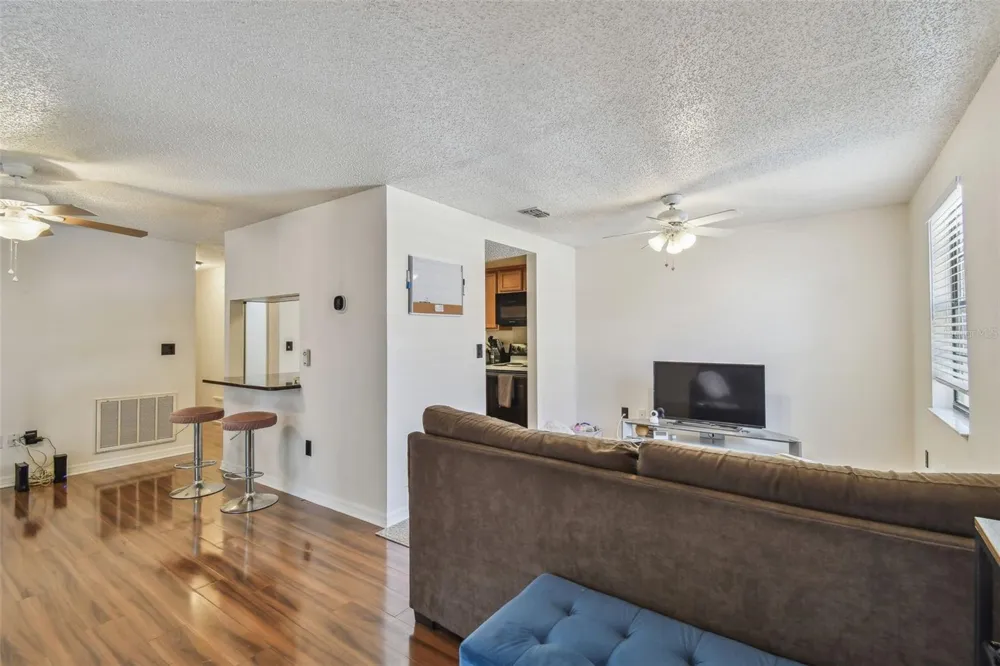 134 SYCAMORE LANE #H Oldsmar, FL 34677