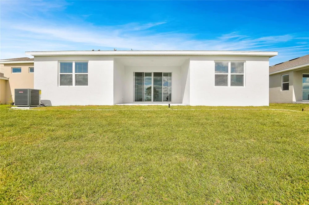 1260 DAISY HILL WAY Dundee, FL 33838