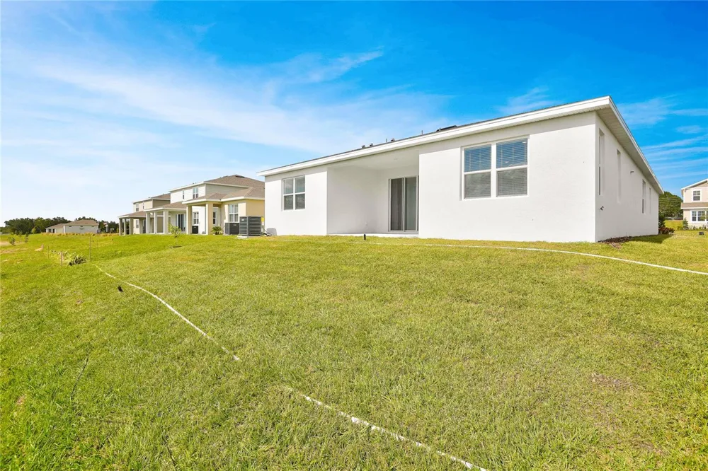 1260 DAISY HILL WAY Dundee, FL 33838