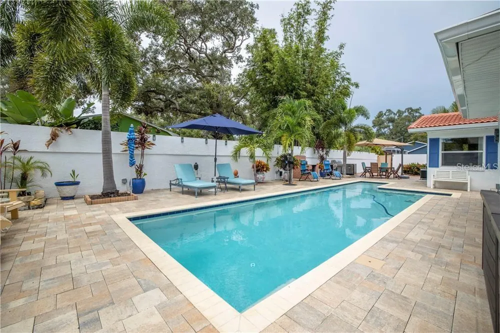 2200 2ND STREET St Petersburg, FL 33704