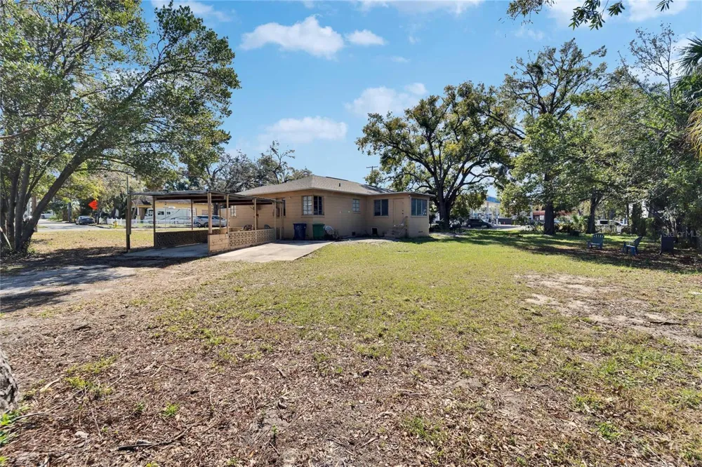 2606 BOULEVARD Tampa, FL 33602