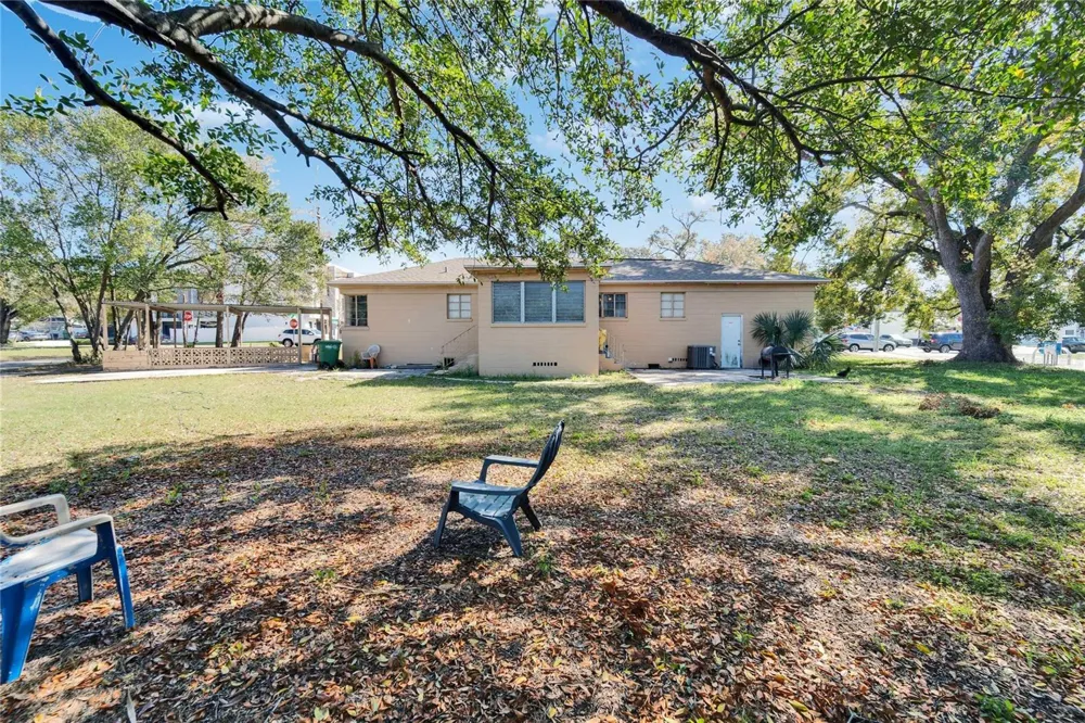 2606 BOULEVARD Tampa, FL 33602