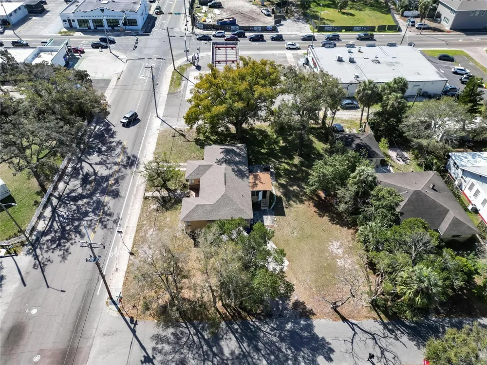 2606 BOULEVARD Tampa, FL 33602