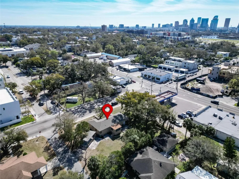 2606 BOULEVARD Tampa, FL 33602
