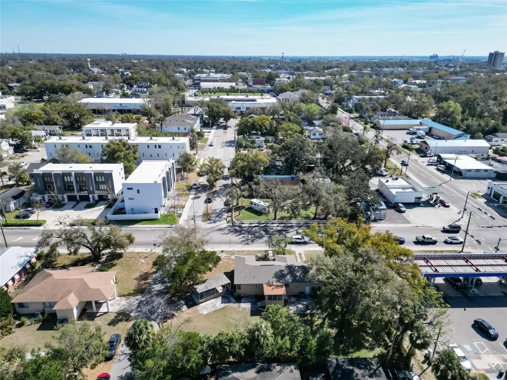 2606 BOULEVARD Tampa, FL 33602