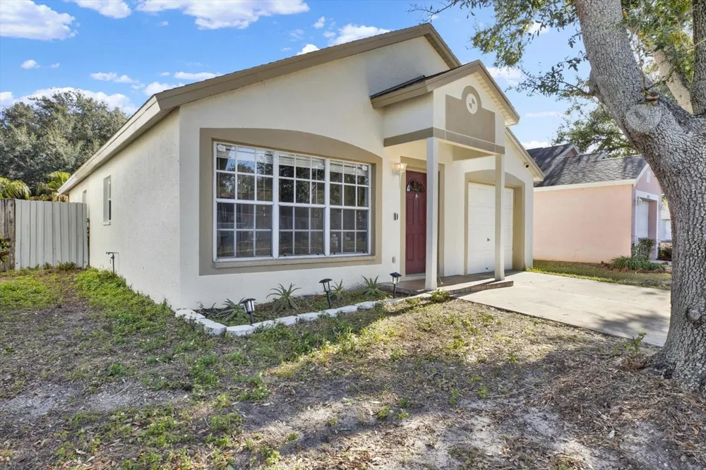 1618 CITRUS ORCHARD WAY Valrico, FL 33594