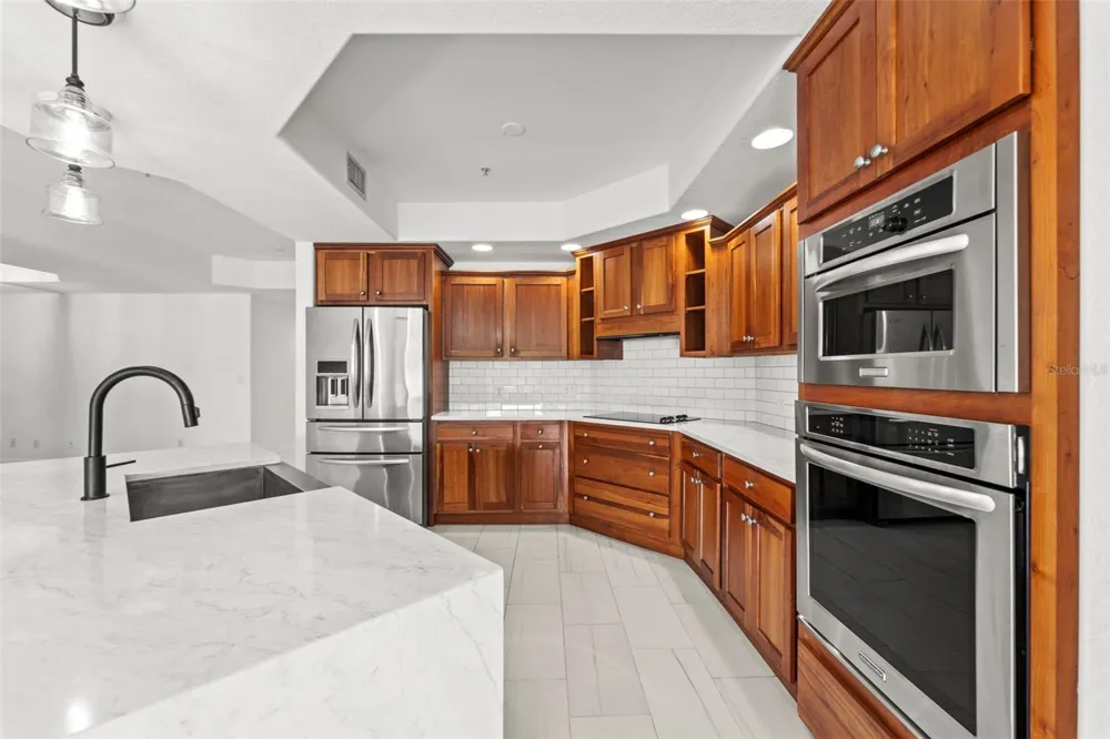 1645 PINELLAS BAYWAY S #B2 Tierra Verde, FL 33715