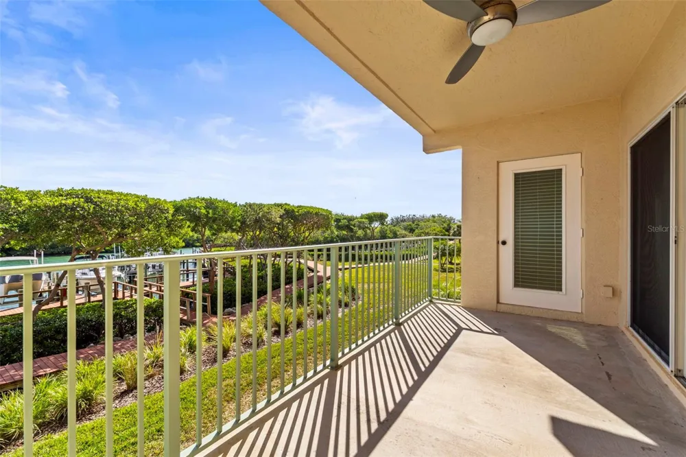 1645 PINELLAS BAYWAY S #B2 Tierra Verde, FL 33715