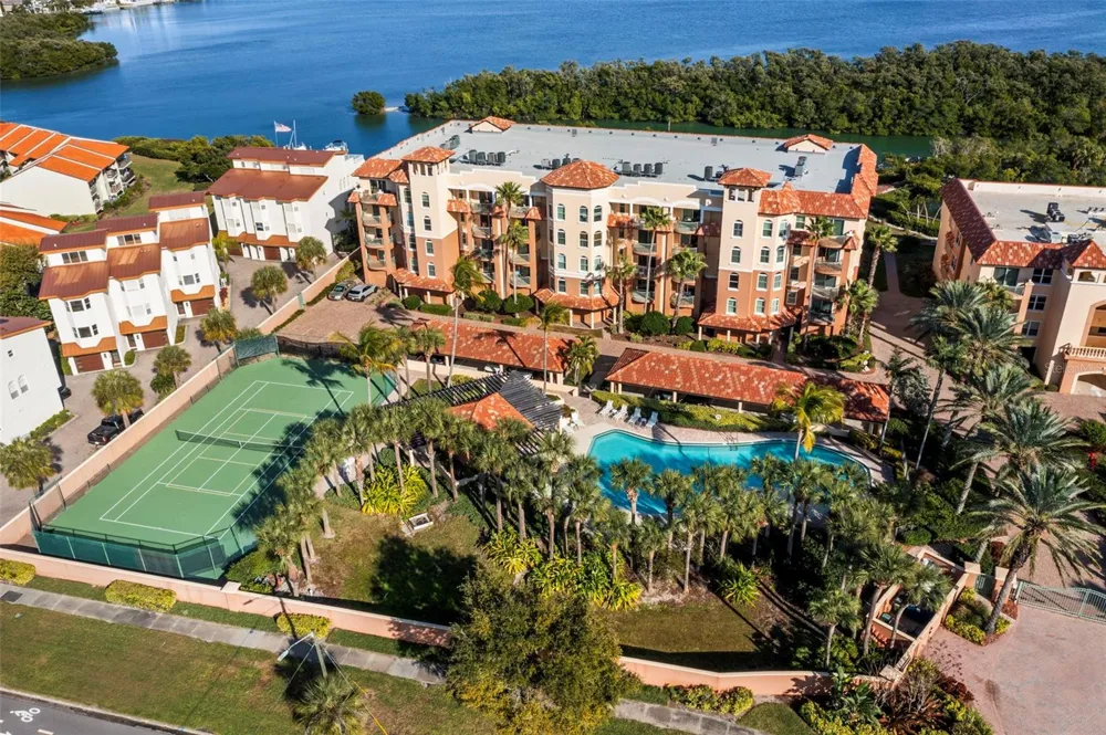 1645 PINELLAS BAYWAY S #B2 Tierra Verde, FL 33715