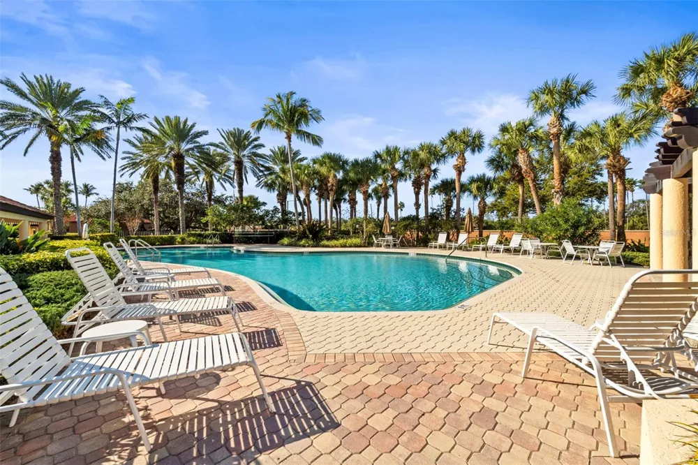 1645 PINELLAS BAYWAY S #B2 Tierra Verde, FL 33715