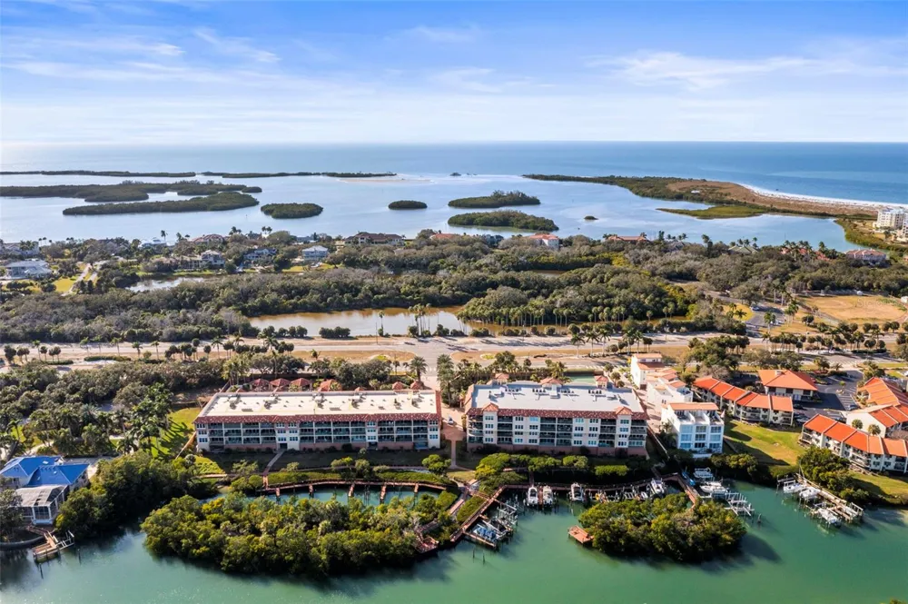 1645 PINELLAS BAYWAY S #B2 Tierra Verde, FL 33715