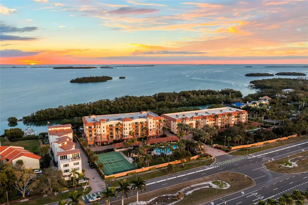 1645 PINELLAS BAYWAY S #B2 Tierra Verde, FL 33715
