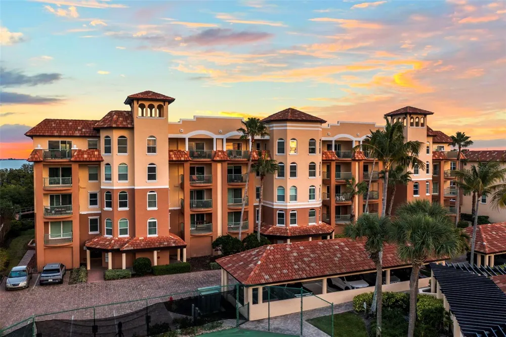 1645 PINELLAS BAYWAY S #B2 Tierra Verde, FL 33715