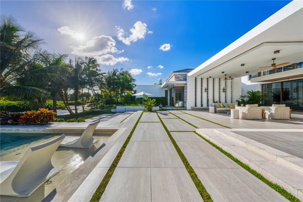 7000 BAHIA BEACH BLVD., 23 LAS ESTANCIAS Rio Grande, PR 00745