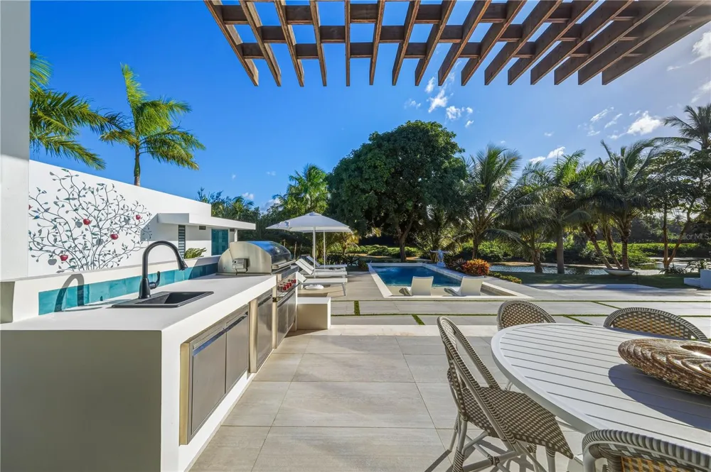 7000 BAHIA BEACH BLVD., 23 LAS ESTANCIAS Rio Grande, PR 00745