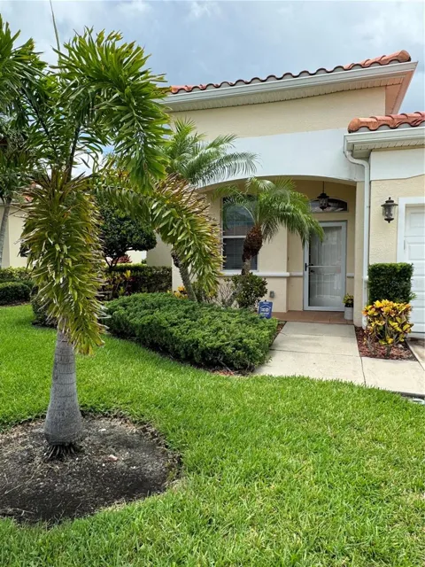 8636 VILLANOVA DRIVE #1201