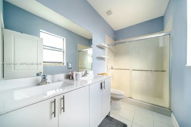 492 NW 203rd Ter Miami Gardens, FL 33169