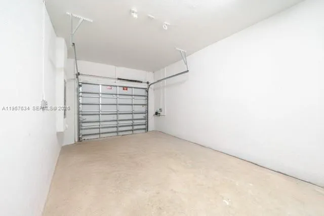 492 NW 203rd Ter Miami Gardens, FL 33169