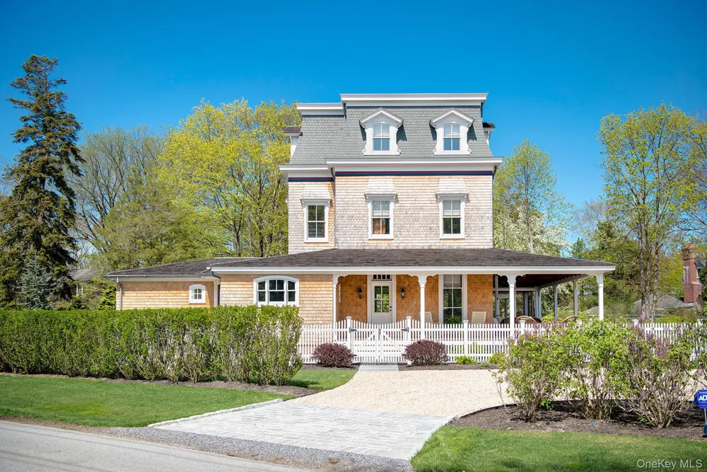 106 Old Depot Road Quogue, NY 11959