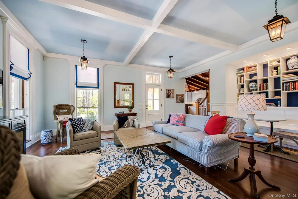 106 Old Depot Road Quogue, NY 11959