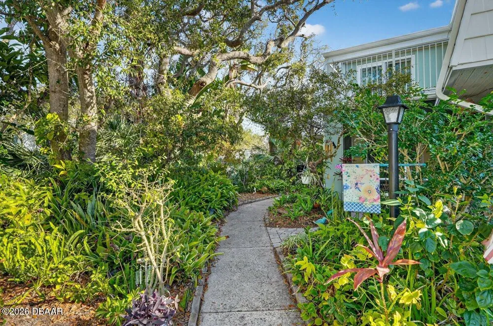4150 S Atlantic Avenue #114b New Smyrna Beach, FL 32169