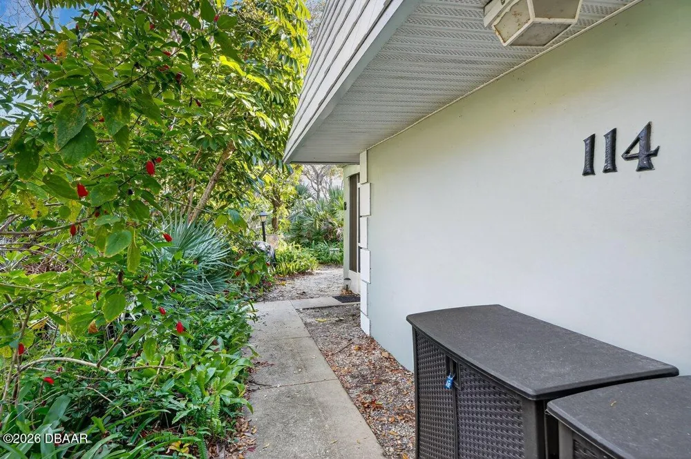 4150 S Atlantic Avenue #114b New Smyrna Beach, FL 32169