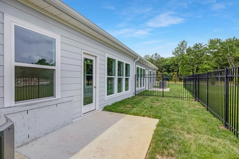 2035 Grace Johns Cir Murfreesboro, TN 37128