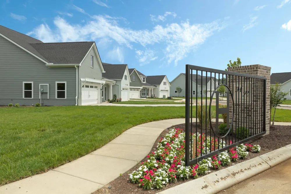 2035 Grace Johns Cir Murfreesboro, TN 37128