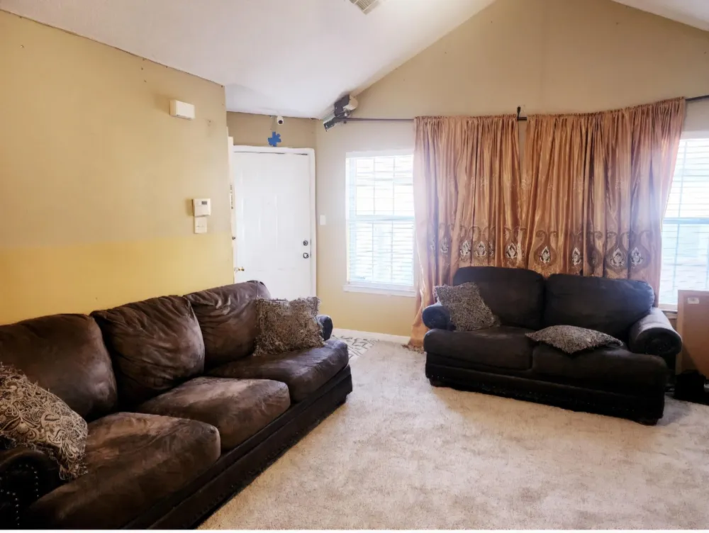 4316 BARRY MEADOWS CV Memphis, TN 38125