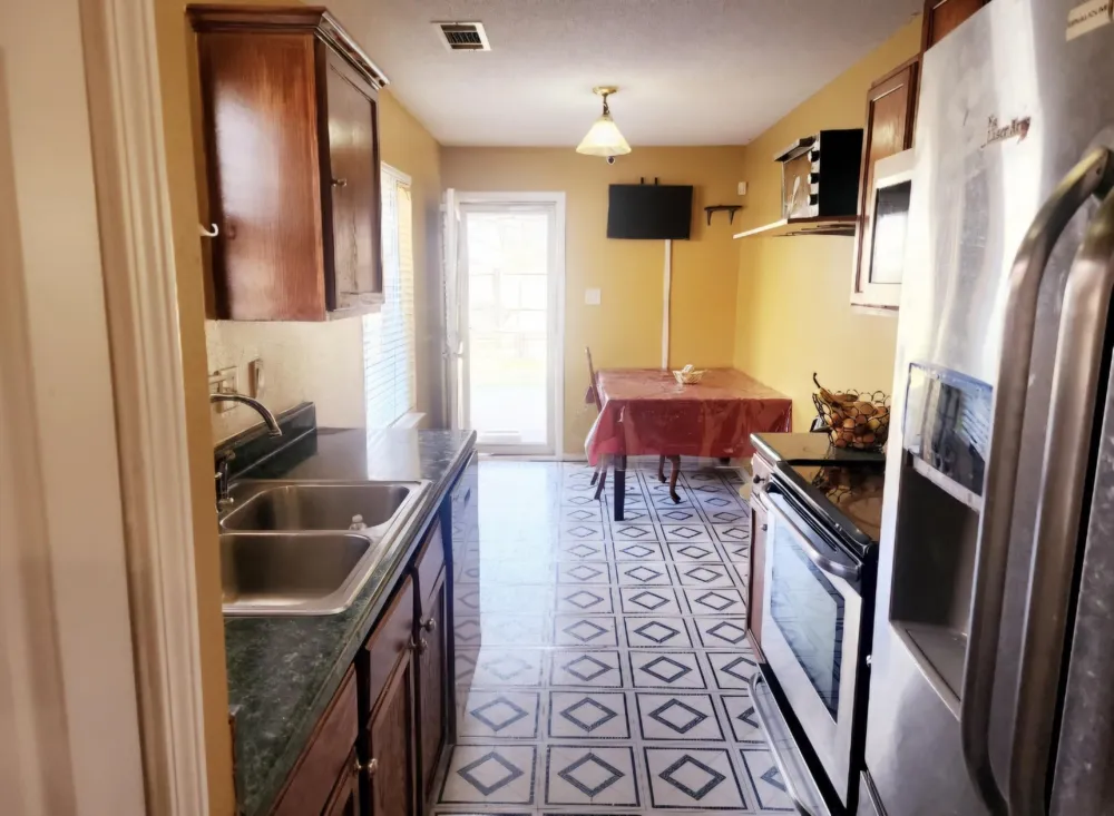 4316 BARRY MEADOWS CV Memphis, TN 38125