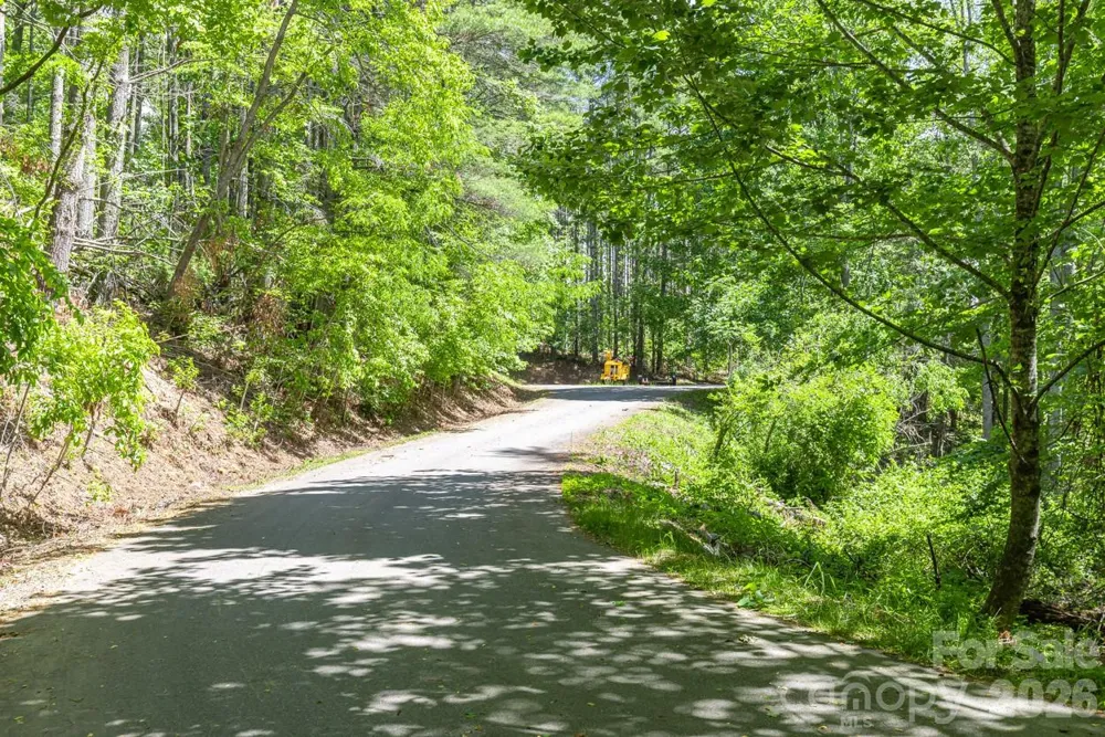 9999 River Edge Drive #2 Burnsville, NC 28714