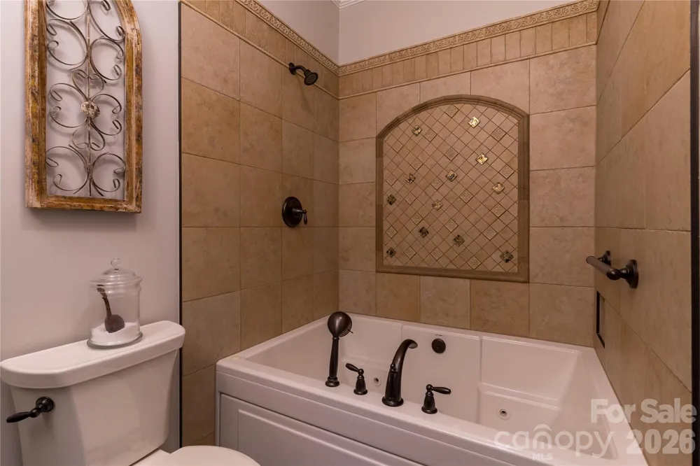 1113 Torrence Circle Davidson, NC 28036