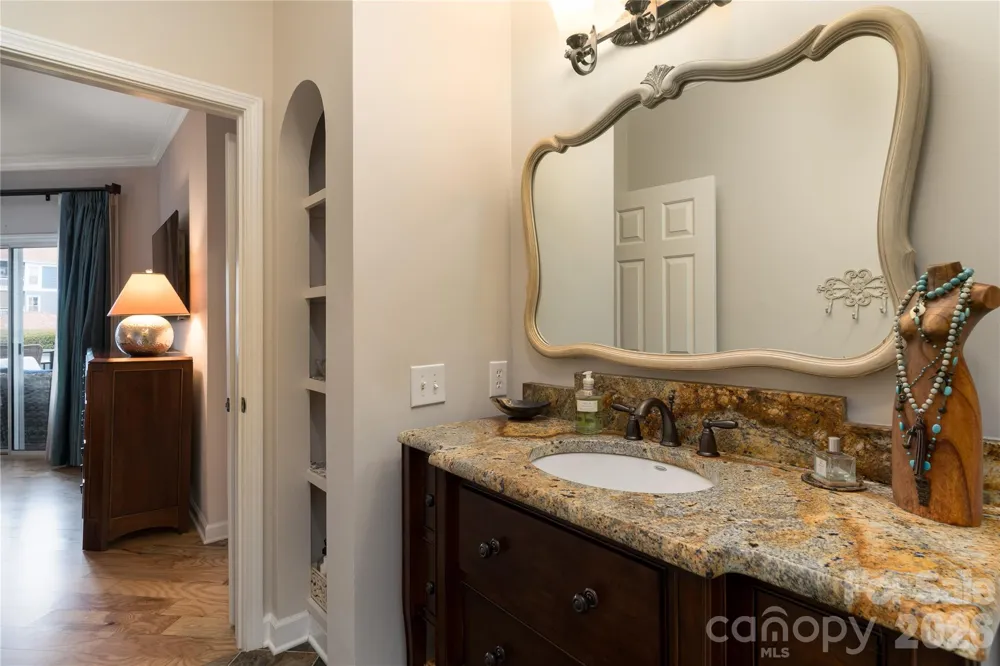 1113 Torrence Circle Davidson, NC 28036