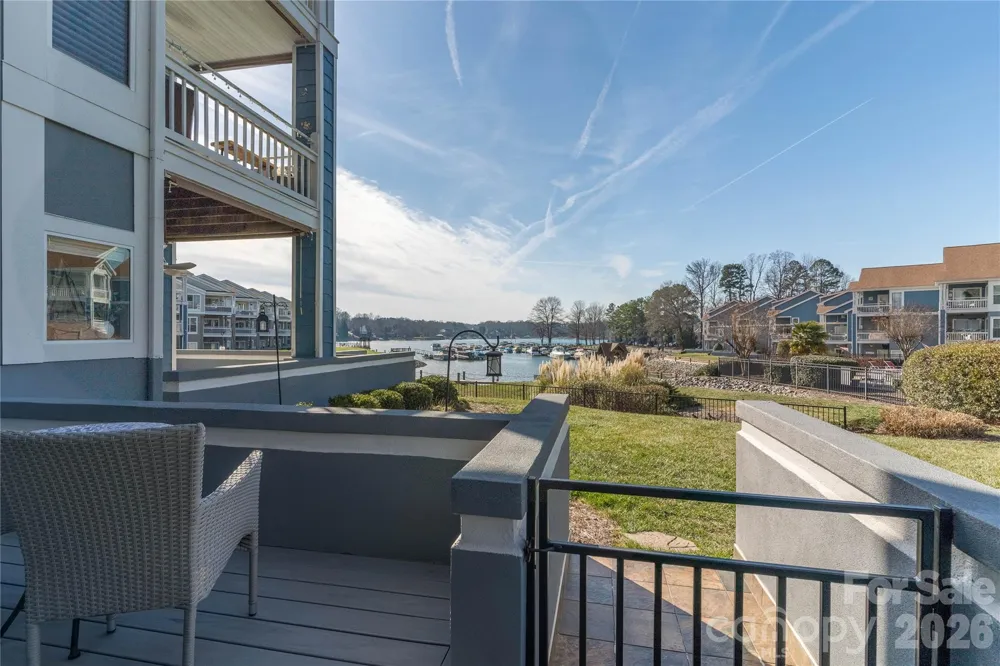 1113 Torrence Circle Davidson, NC 28036