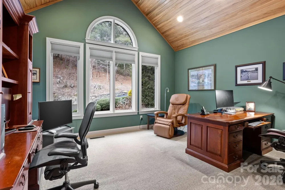 175 Overlook Drive Flat Rock, NC 28731