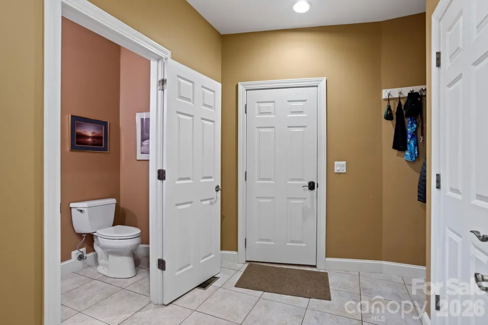 175 Overlook Drive Flat Rock, NC 28731
