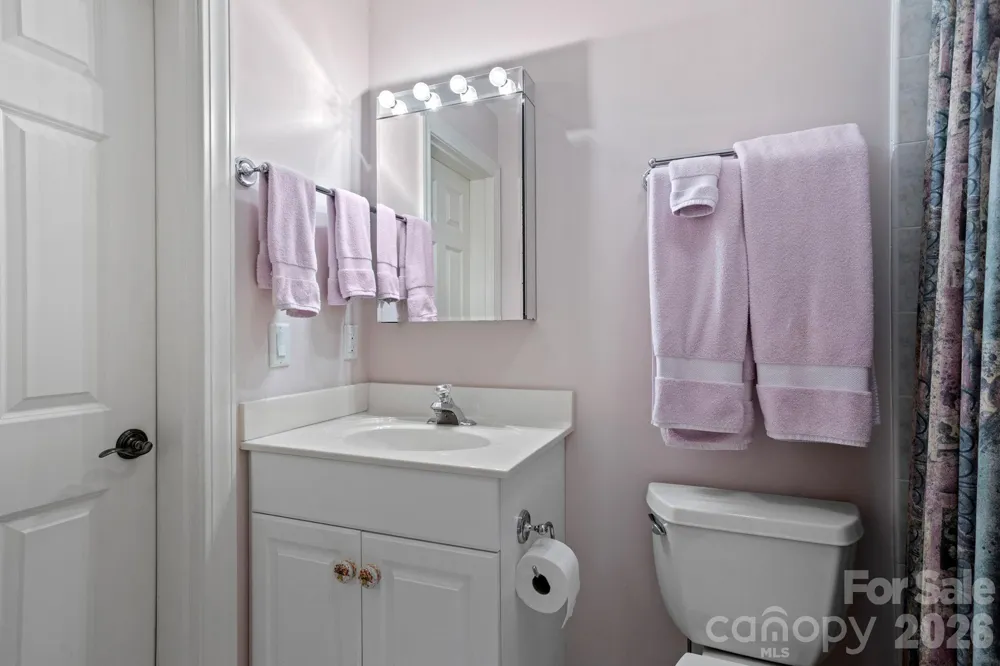 175 Overlook Drive Flat Rock, NC 28731