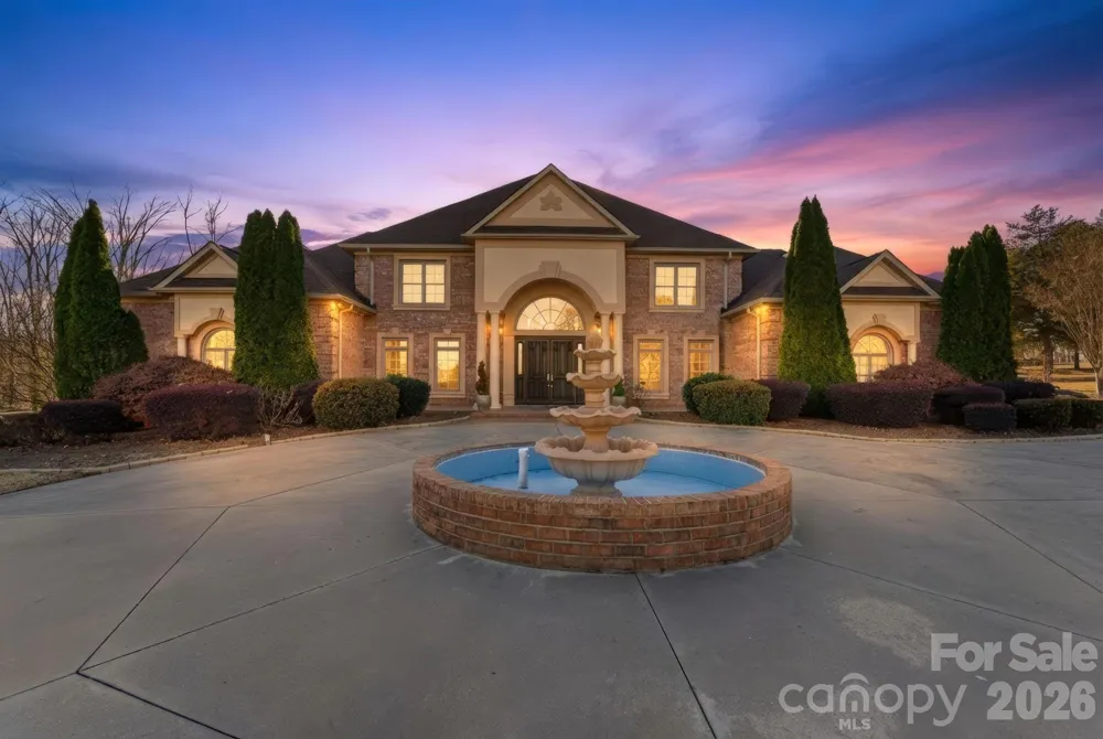 450 Beaver Creek Road #14