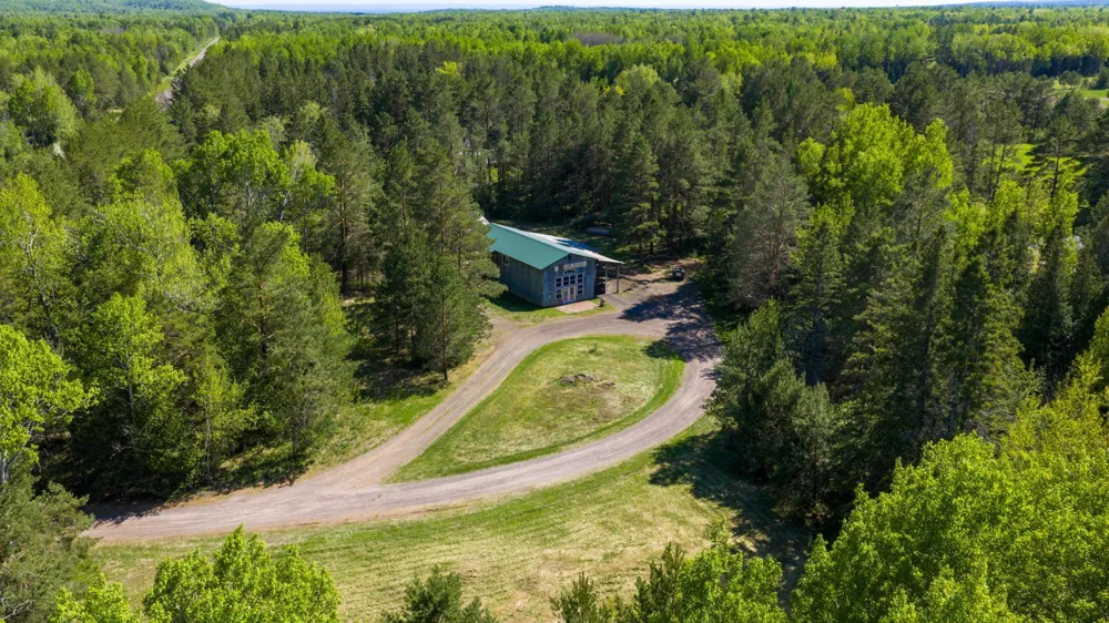2437 Hwy 3 Two Harbors, MN 55616