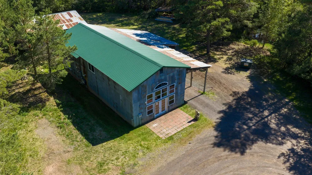 2437 Hwy 3 Two Harbors, MN 55616