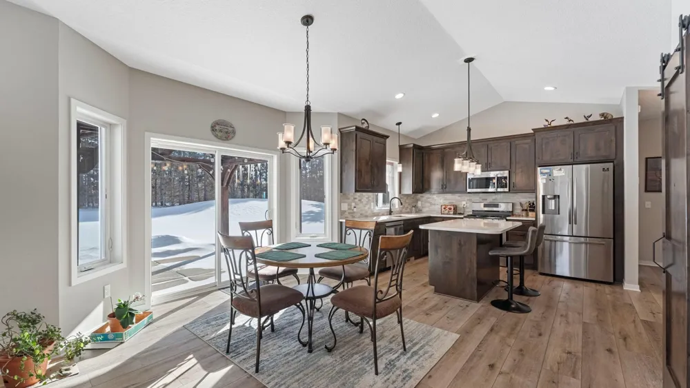 1400 Carriage Hill Drive Hinckley, MN 55037