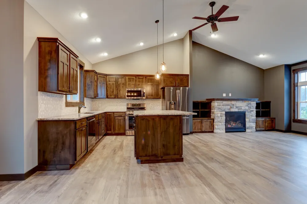 1631 72nd Avenue Hammond, WI 54015